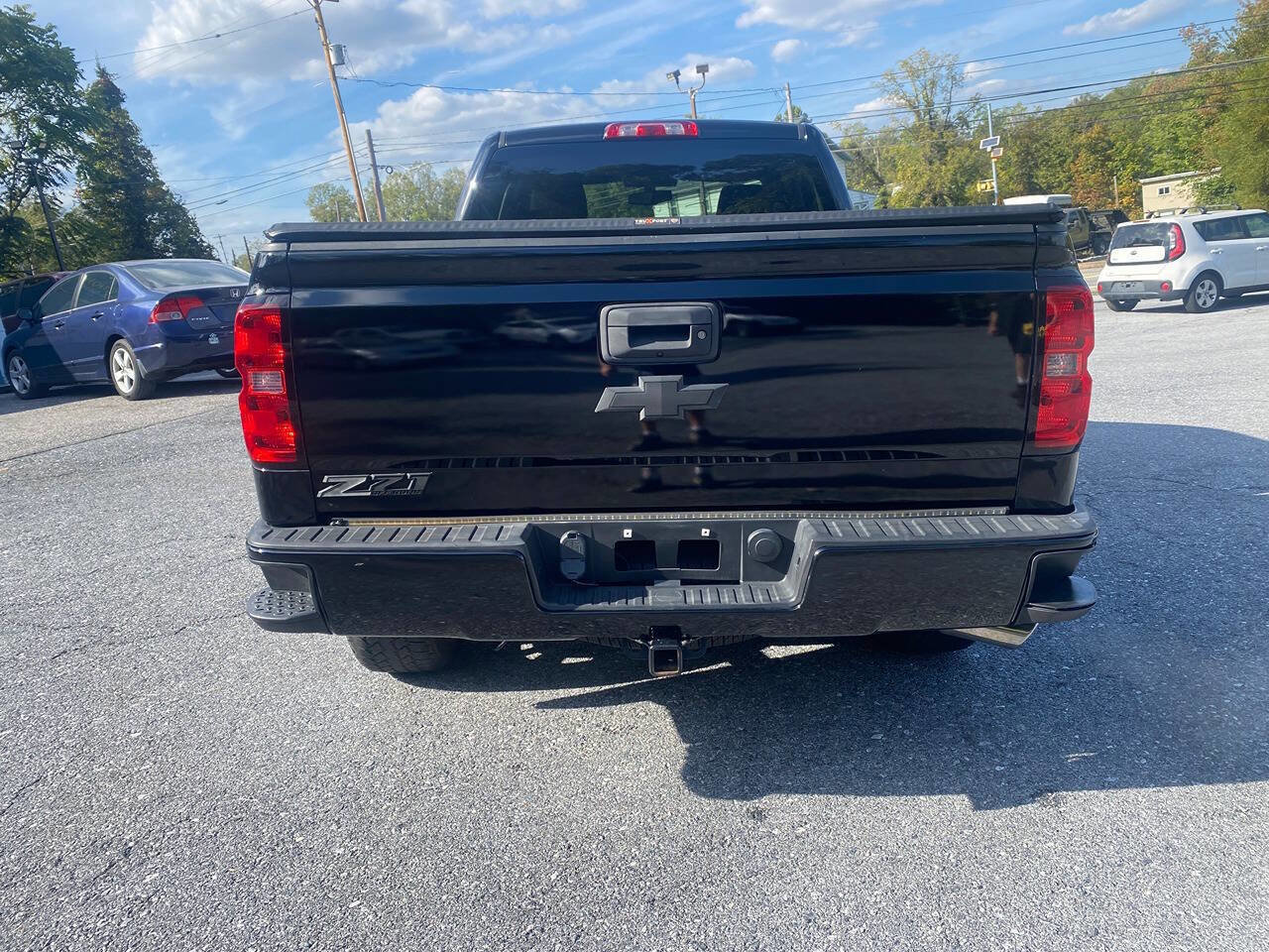 Used 2018 Chevrolet Silverado 1500 LT w/ All Star Edition image 7
