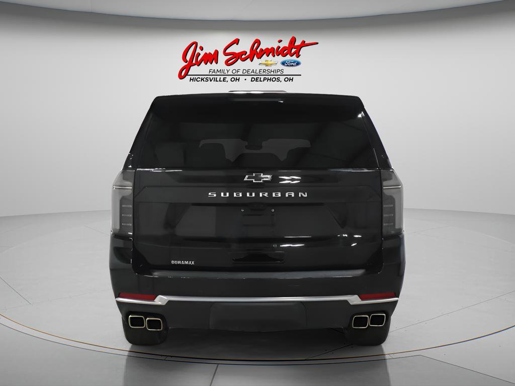 Used 2026 Chevrolet Suburban High Country AWD/4WD image 5