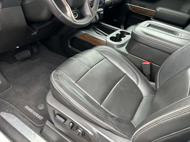Used 2022 Chevrolet Silverado 1500 High Country w/ Safety Package II AWD/4WD image 11