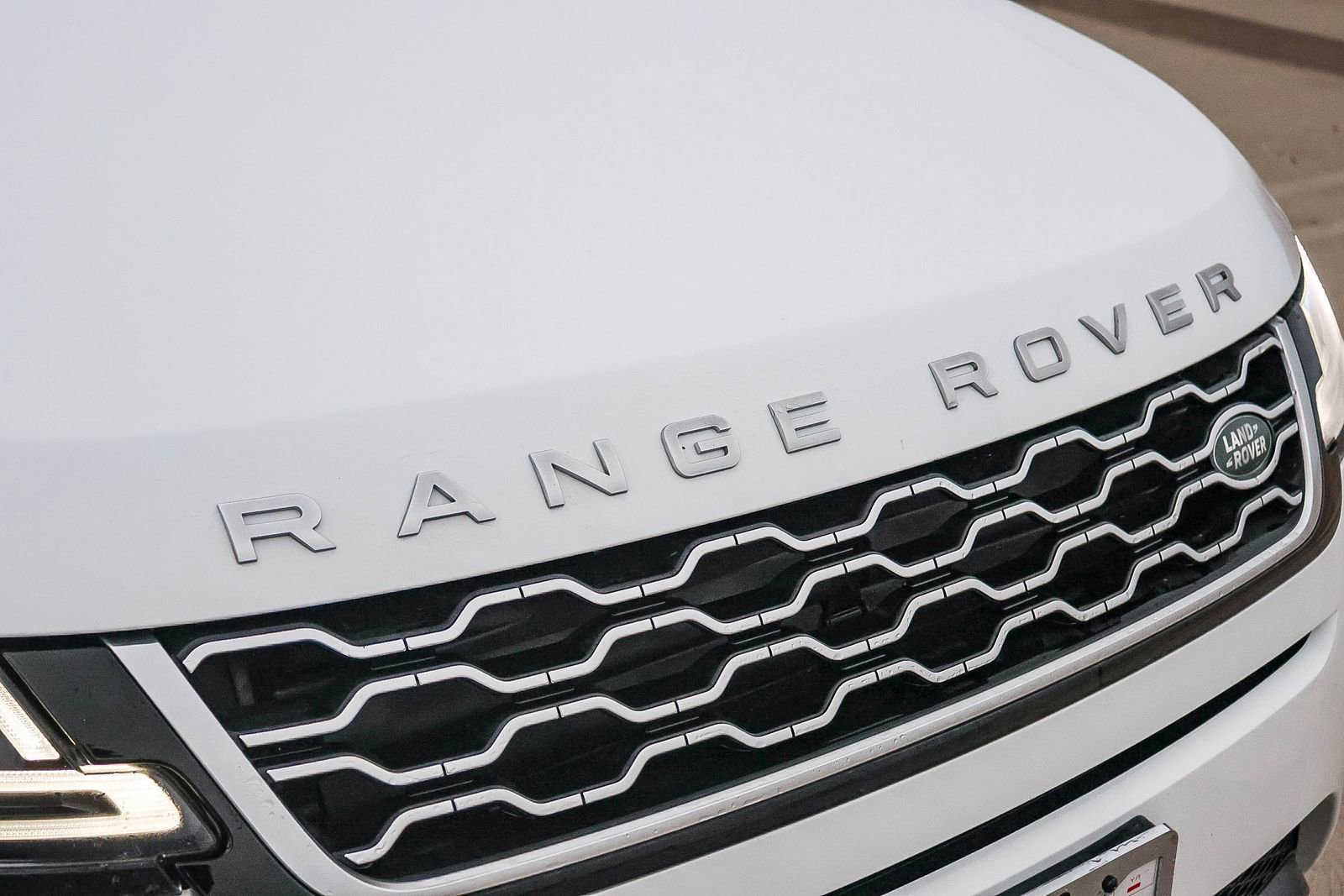 Certified 2023 Land Rover Range Rover Evoque SE image 16
