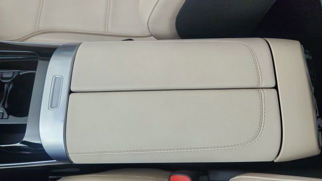 Used 2022 Mercedes-Benz C 300 Sedan image 54