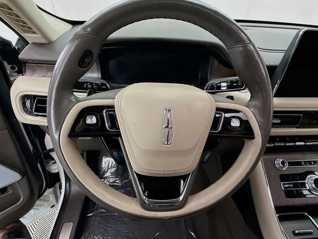 Used 2023 Lincoln Aviator Reserve w/ Equipment Group 201A image 11