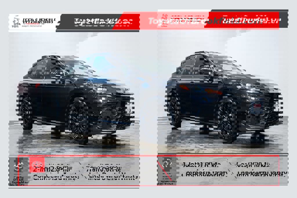 Certified 2025 Toyota Camry SE w/ Convenience Package image 1