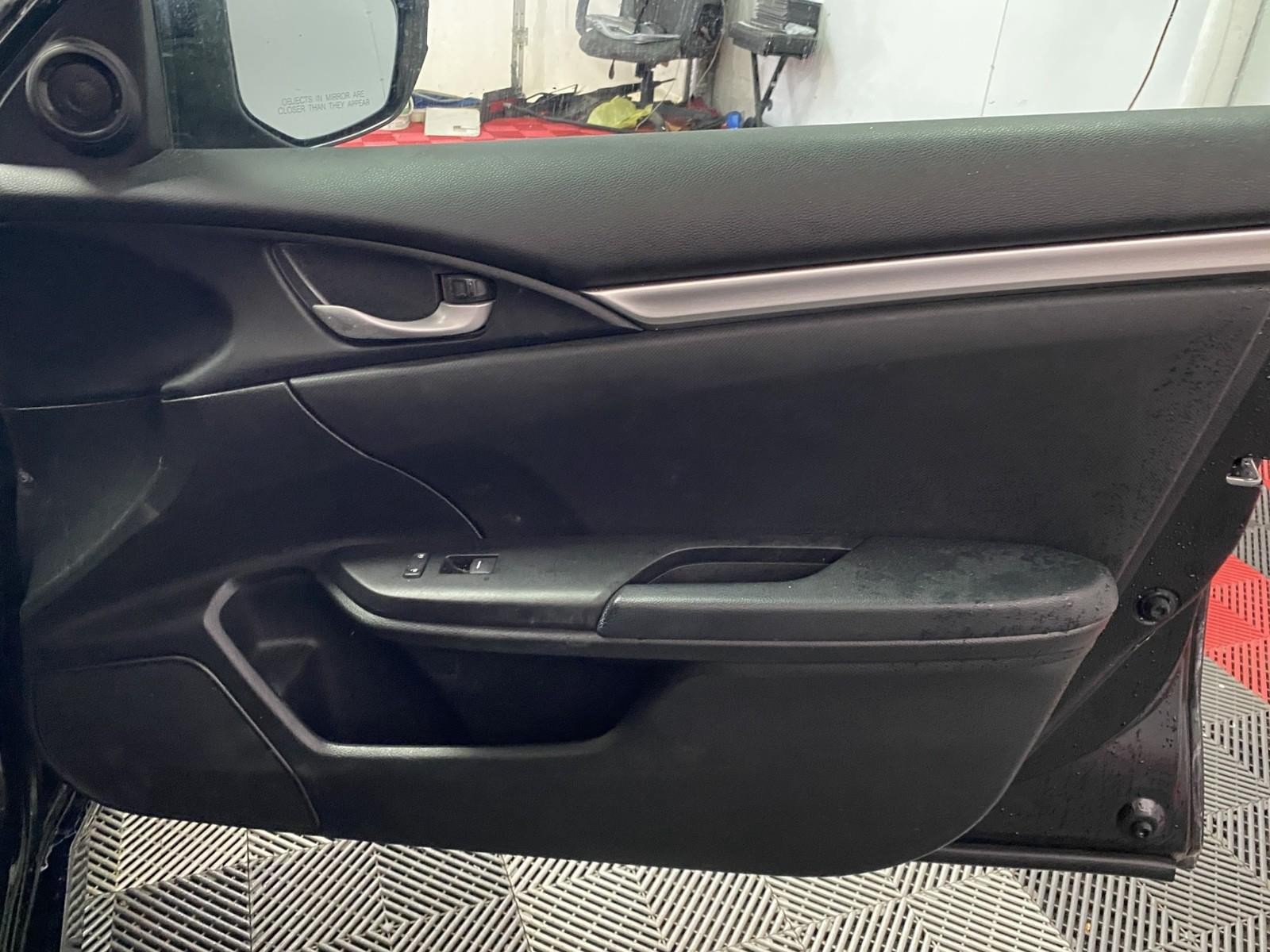 Used 2021 Honda Civic Sport image 7