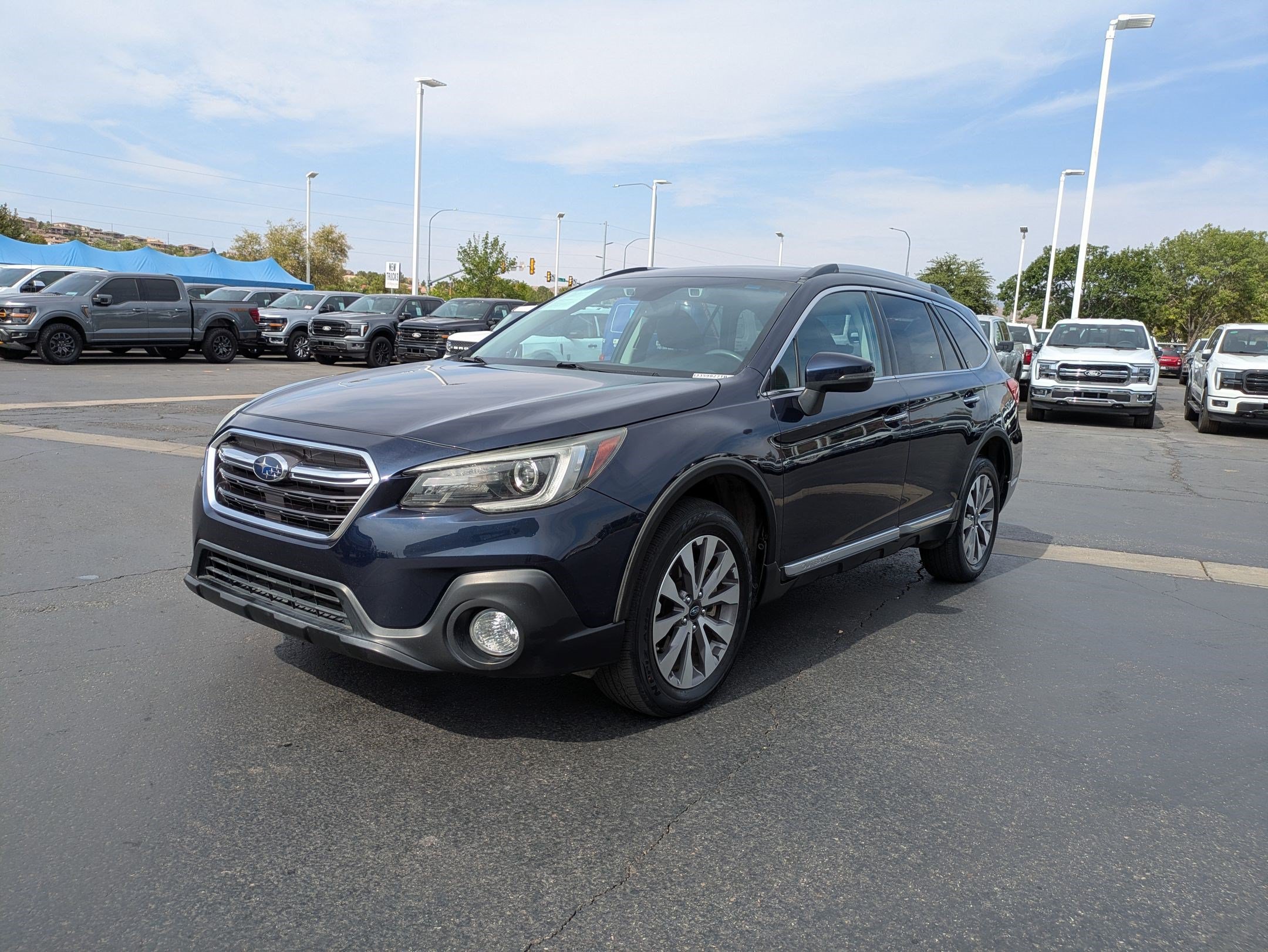 Used 2018 Subaru Outback 2.5i Touring AWD/4WD image 8