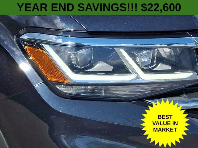 Used 2022 Volkswagen Atlas Cross Sport SEL R-Line image 10