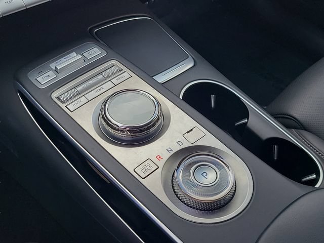 Used 2025 Genesis GV70 2.5T AWD/4WD image 29