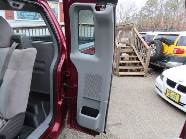 Used 2005 Ford F150 XL RWD image 12