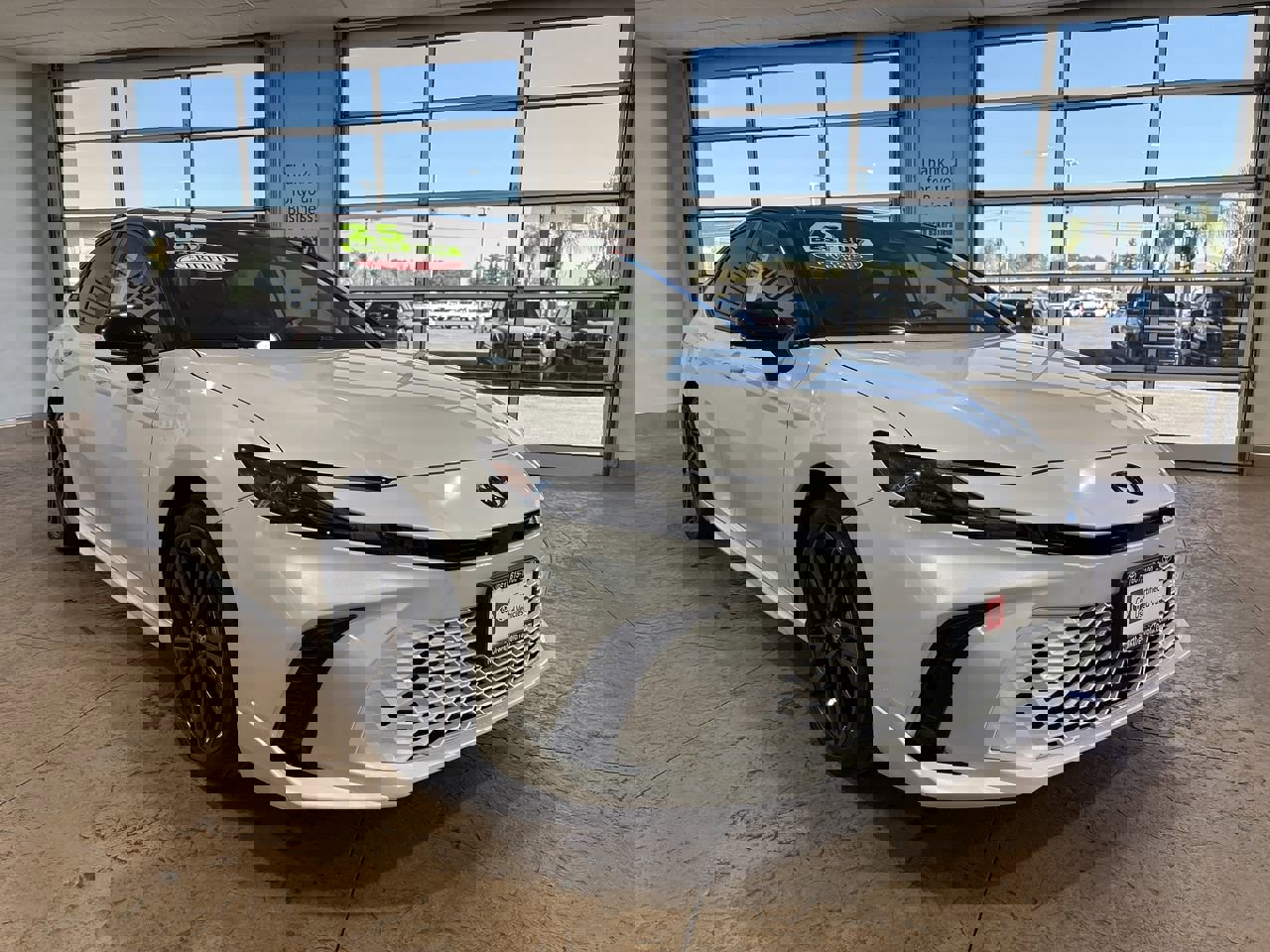 Used 2025 Toyota Camry XSE image 4