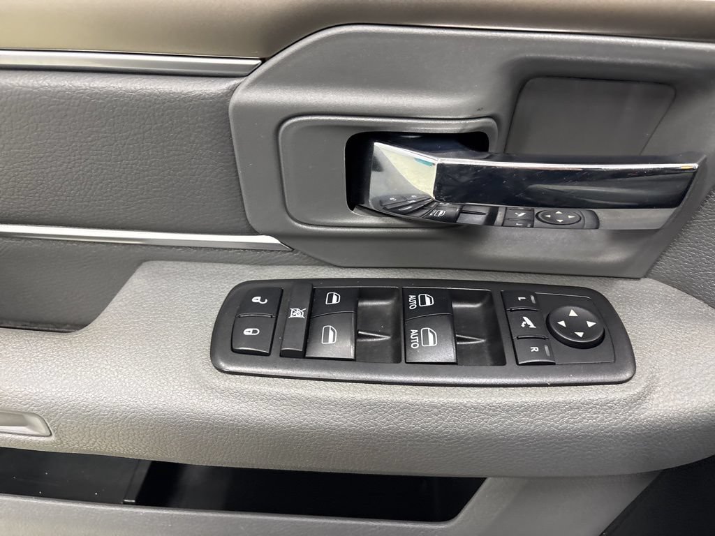 Used 2017 RAM 1500 Big Horn AWD/4WD image 16