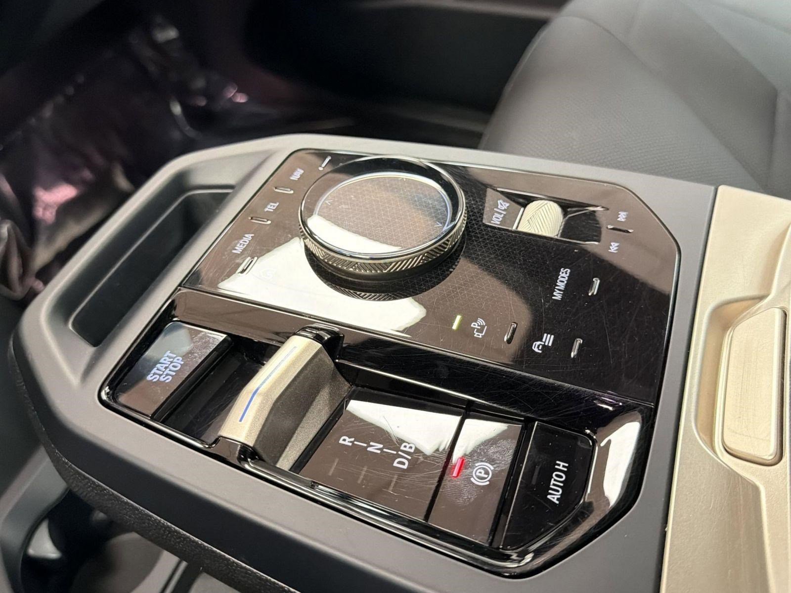 Certified 2023 BMW iX xDrive50 w/ Sport Package image 19