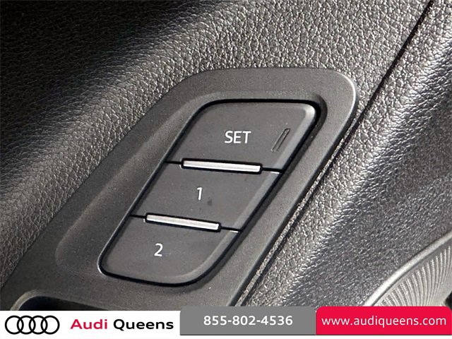 Certified 2025 Audi Q3 2.0T Premium Plus w/ Premium Plus Package image 18