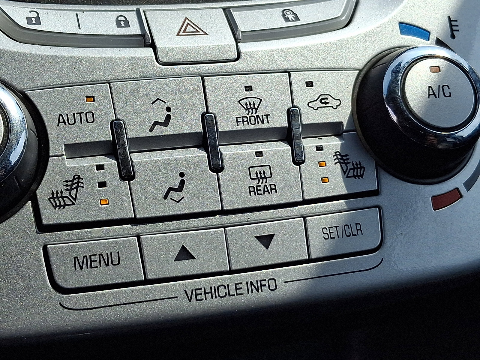 Used 2015 GMC Terrain SLT image 24