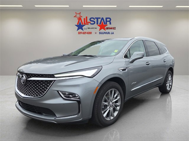 Used 2023 Buick Enclave Avenir w/ Avenir Technology Package image 3