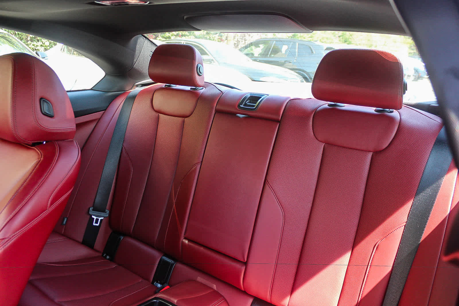 Used 2025 BMW 230i Coupe w/ M Sport Package RWD image 18