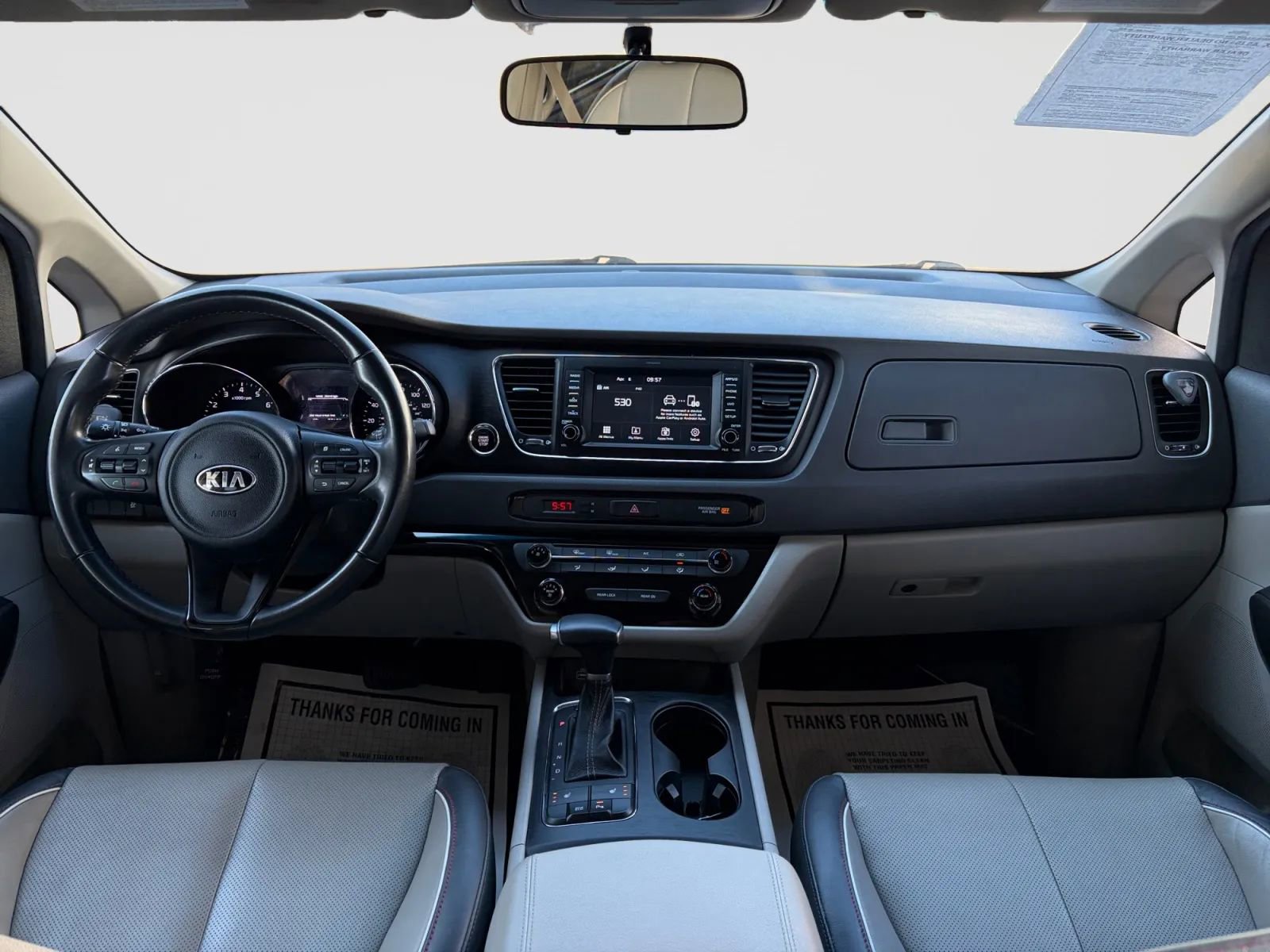 Used 2017 Kia Sedona LX w/ LX Essentials Premium Package image 21