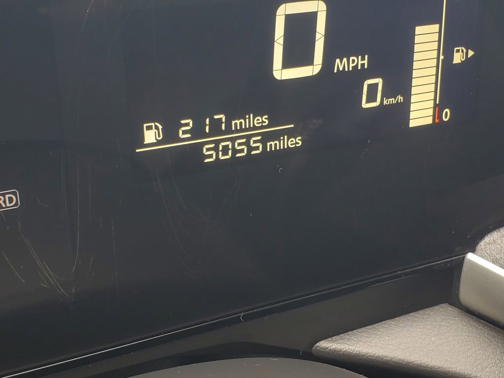 Used 2025 Nissan Kicks SV w/ SV Premium Package AWD/4WD image 14