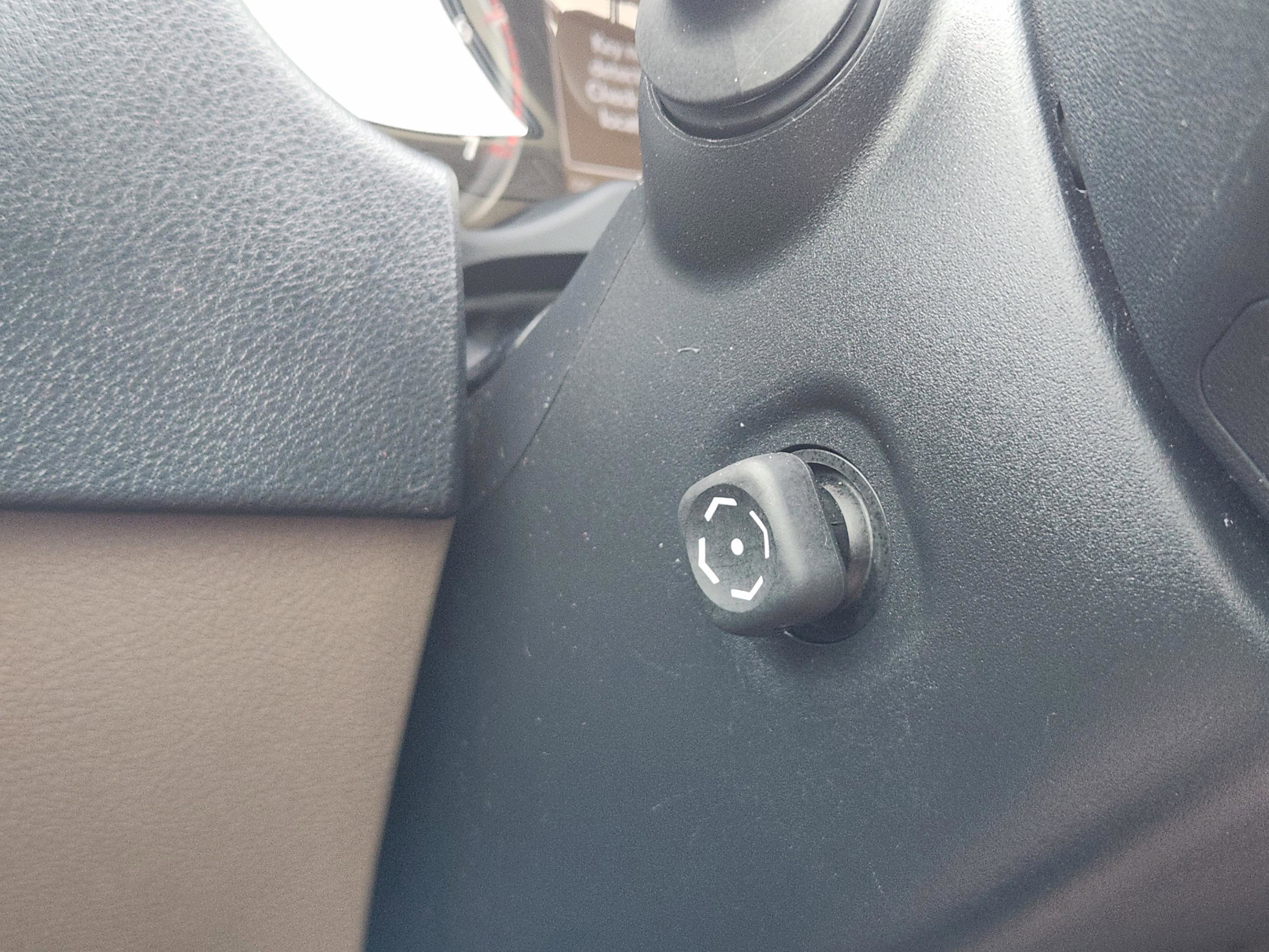 Used 2023 Lexus GX 460 Luxury w/ Sport Design Package image 20