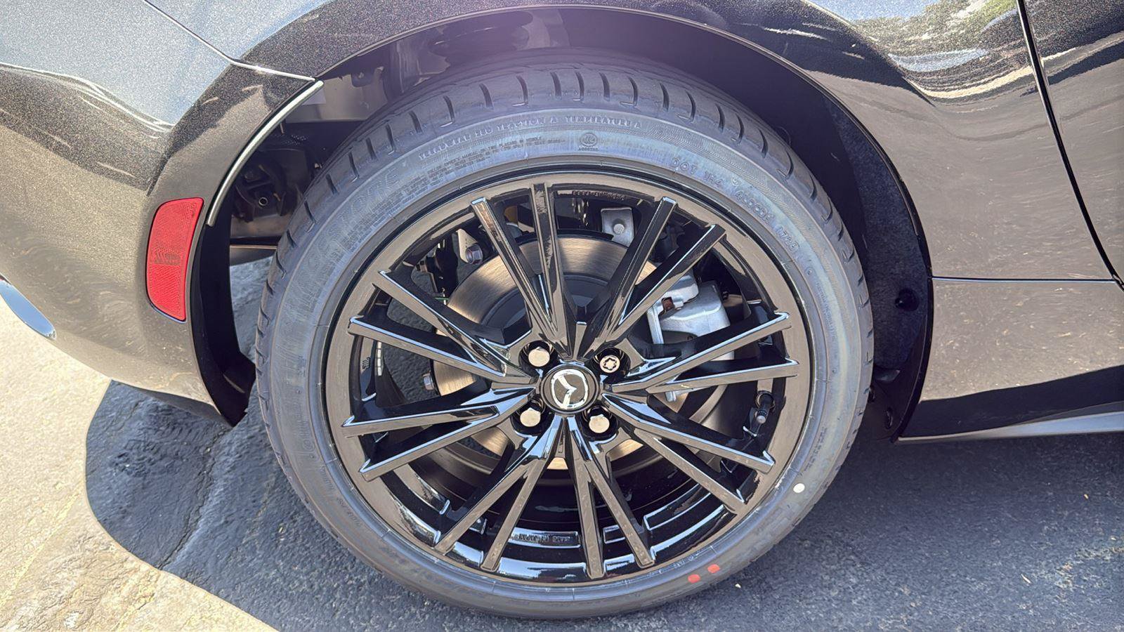 New 2026 MAZDA MX-5 Miata Club w/ Interior Package RWD image 6