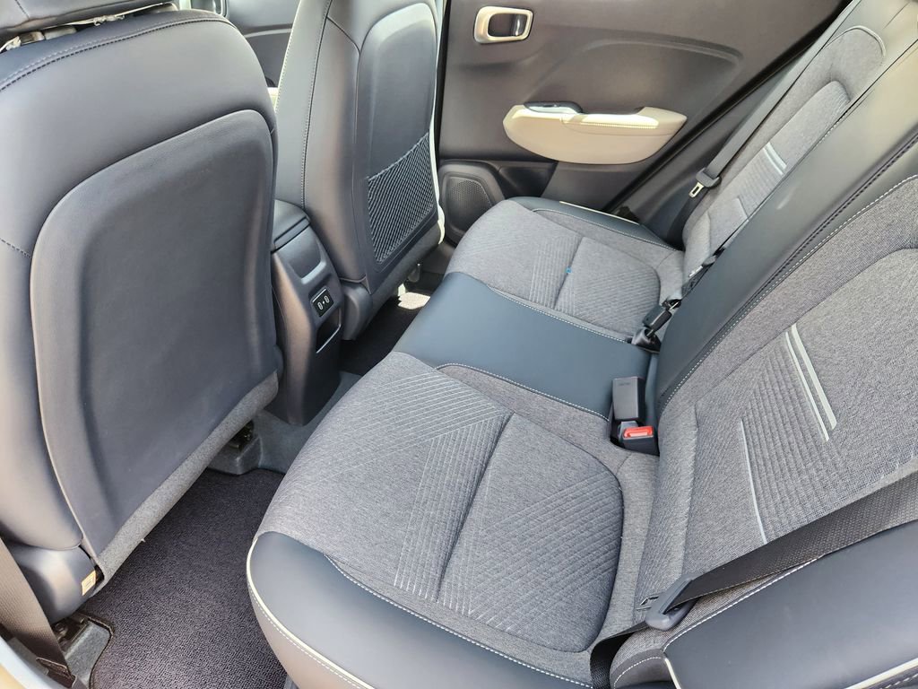 New 2026 Hyundai Venue SEL FWD image 21