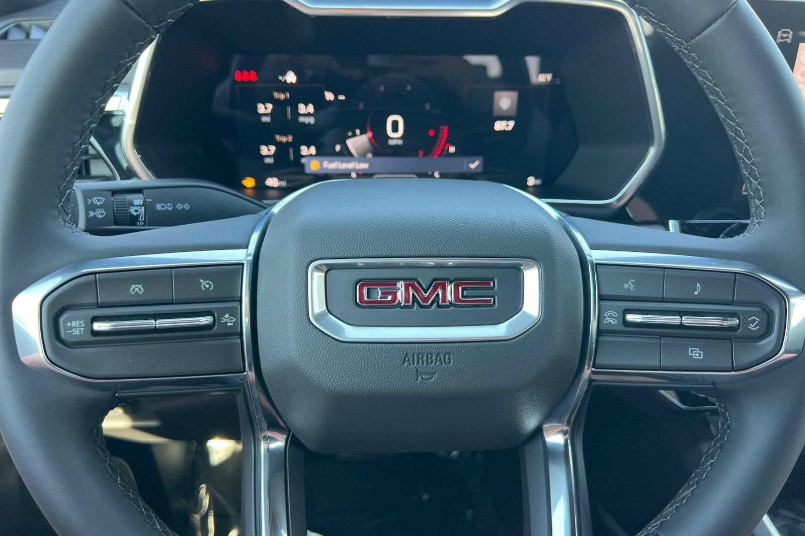 New 2026 GMC Canyon Elevation RWD image 25