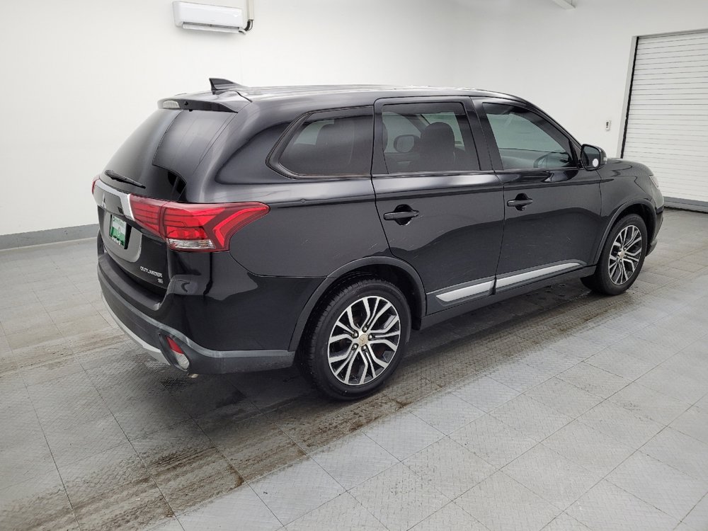 Used 2018 Mitsubishi Outlander SE image 10