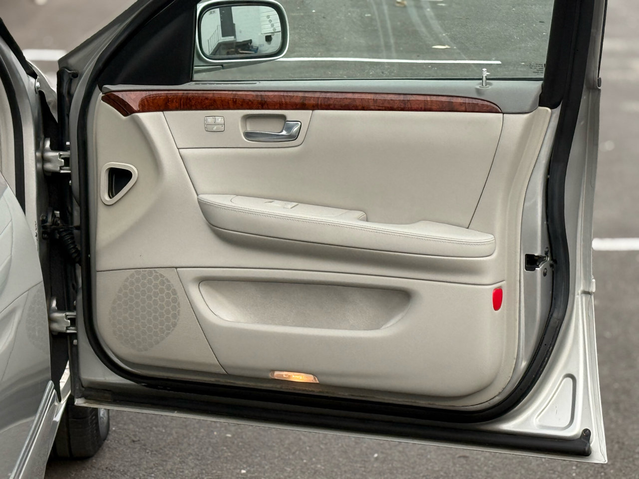 Used 2006 Cadillac DTS image 73