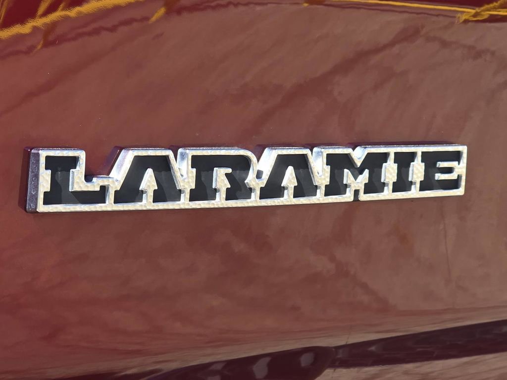 Used 2025 RAM 1500 Laramie image 11