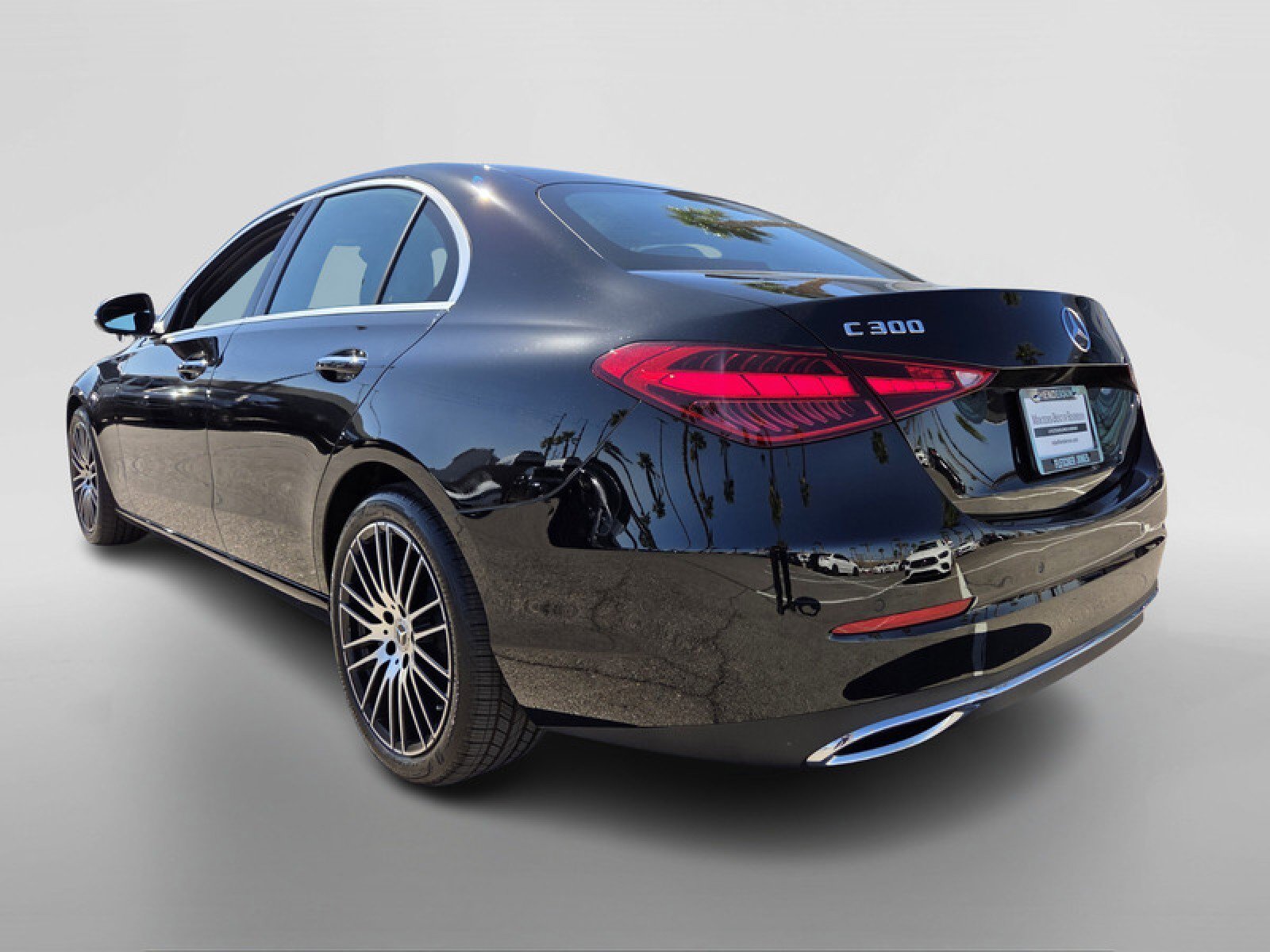 New 2025 Mercedes-Benz C 300 4MATIC Sedan image 3