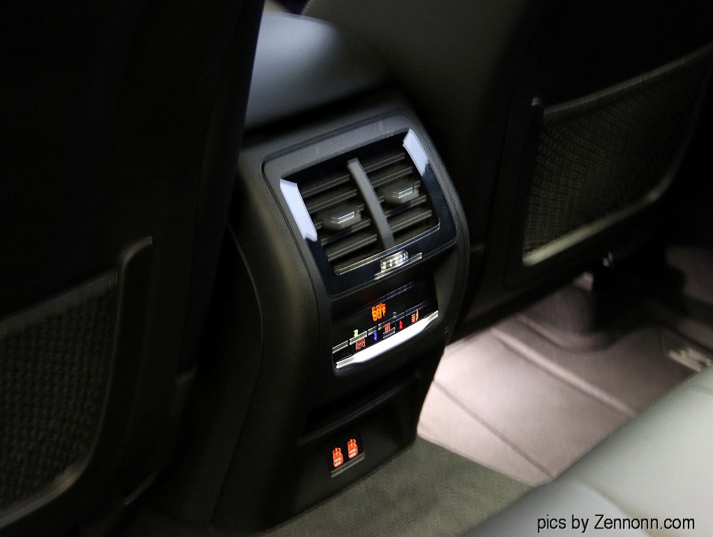 Certified 2023 BMW X3 xDrive30i w/ M Sport Package image 14