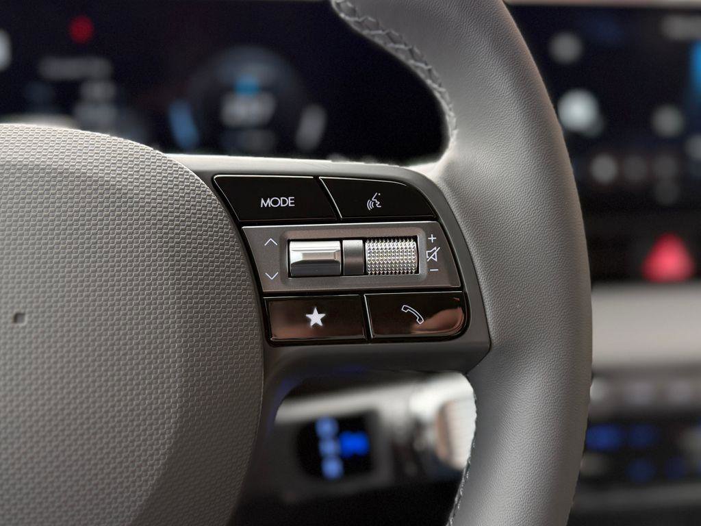 New 2026 Hyundai Ioniq 5 SE image 9