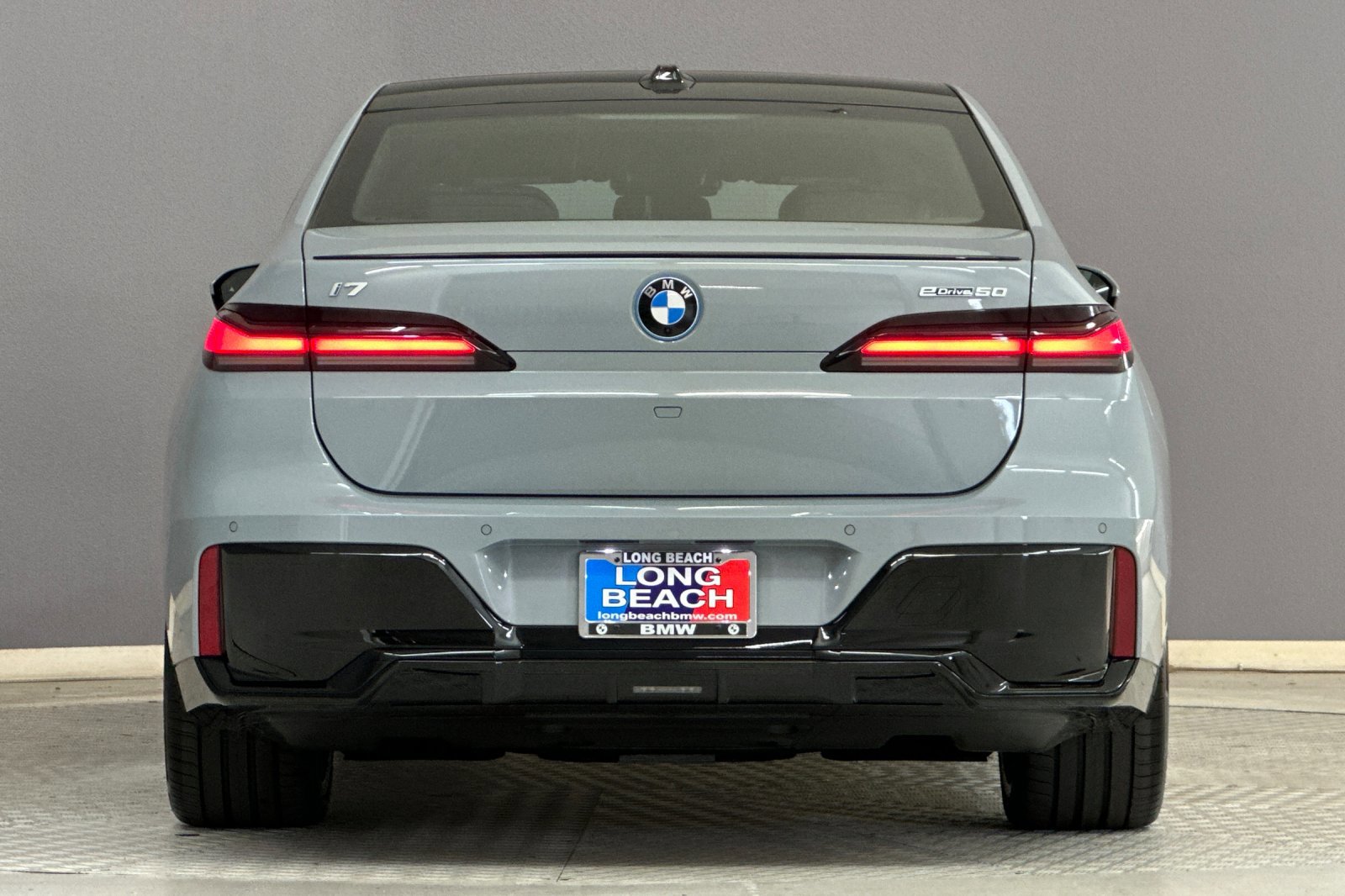 New 2026 BMW i7 eDrive50 w/ Executive Package image 9