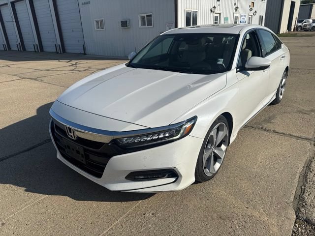 Used 2018 Honda Accord Touring image 5