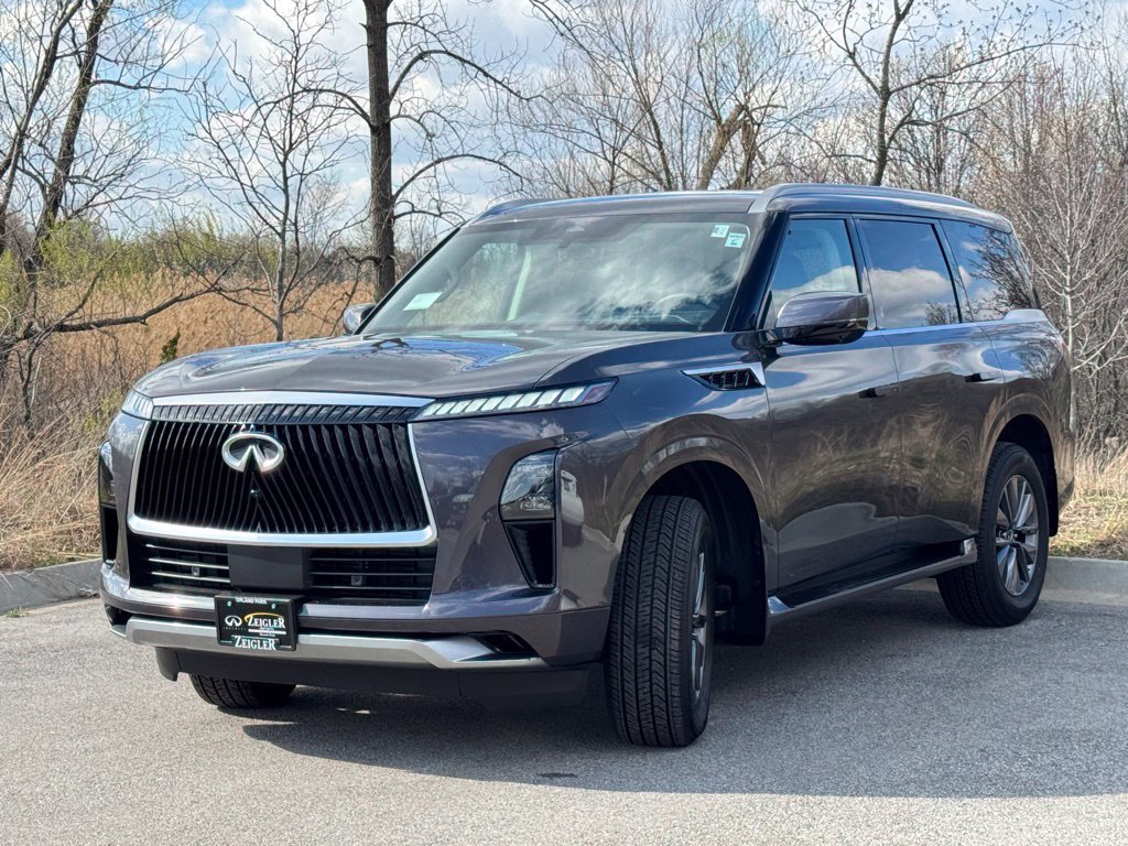 Certified 2026 INFINITI QX80 Pure AWD/4WD image 3