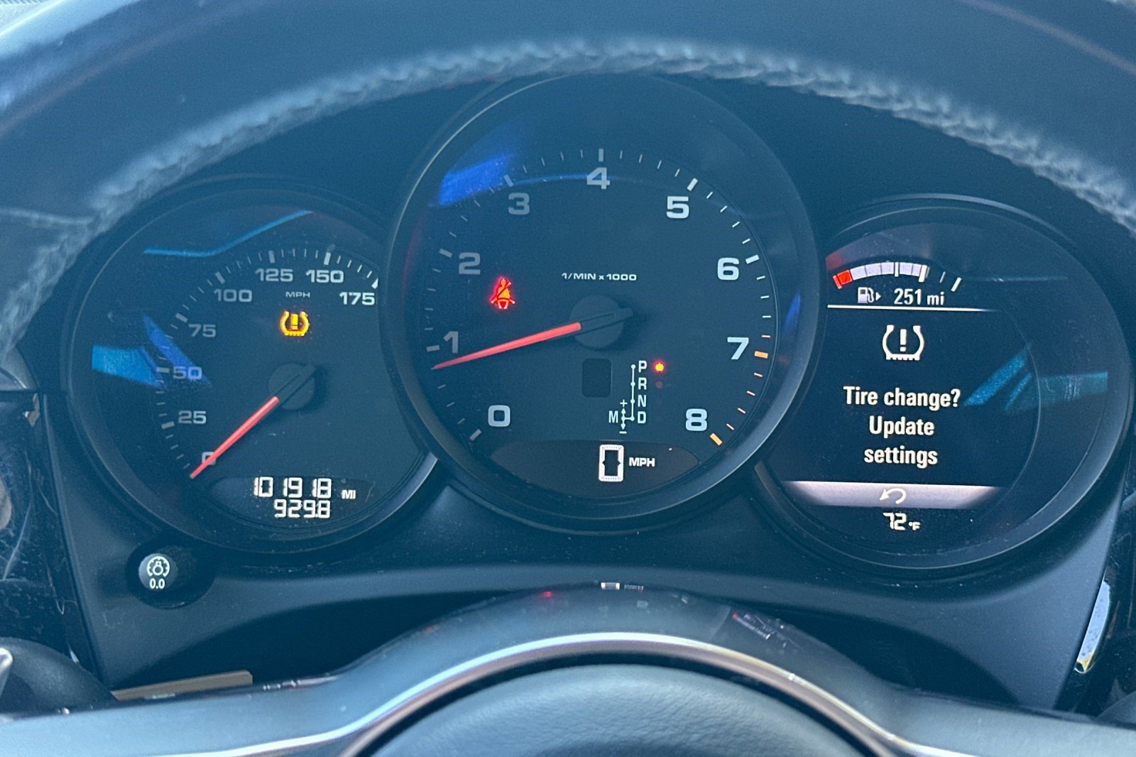 Used 2018 Porsche Macan AWD/4WD image 20