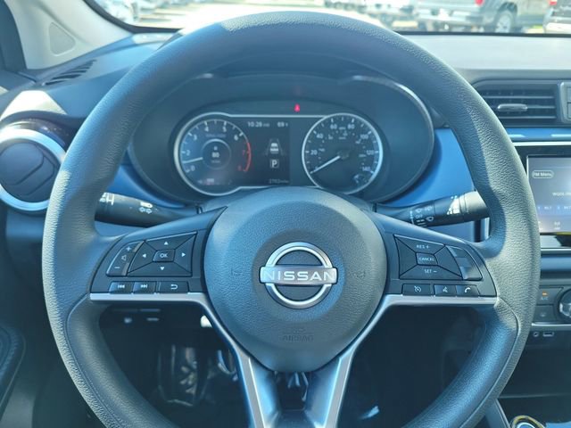 Used 2025 Nissan Versa SV w/ Trunk Package image 22