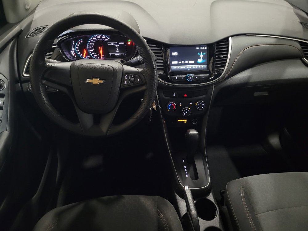 Used 2017 Chevrolet Trax LS AWD/4WD image 22