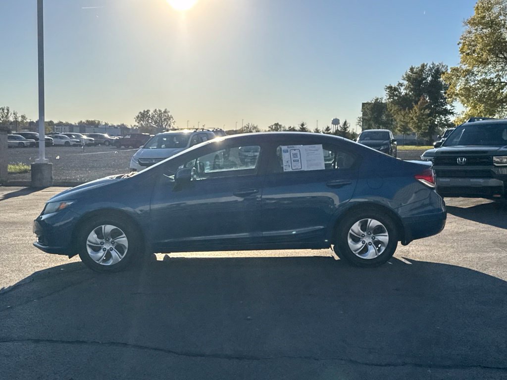 Used 2013 Honda Civic LX image 4