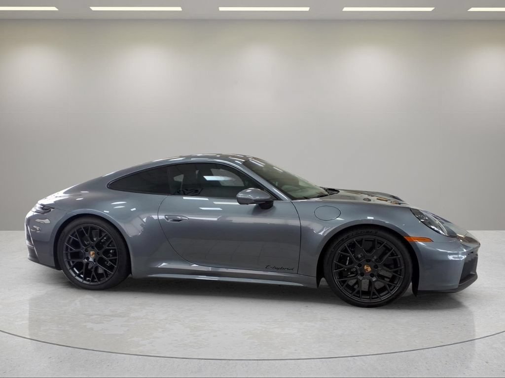 Used 2025 Porsche 911 Carrera 4 GTS AWD/4WD image 2