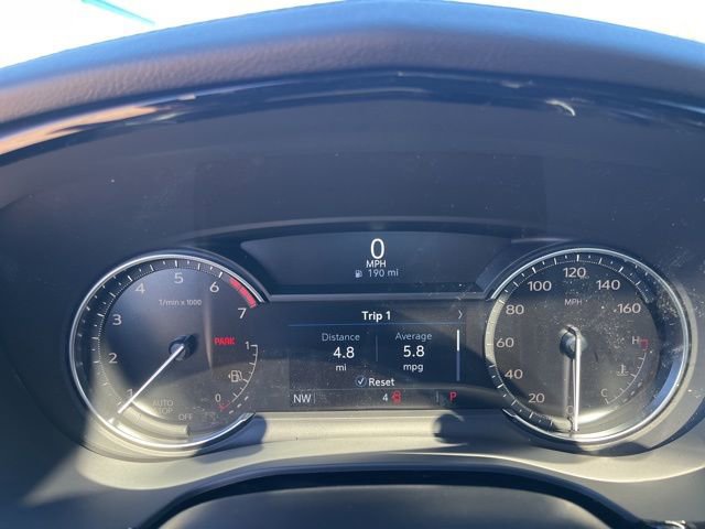 New 2025 Cadillac XT6 Luxury image 22