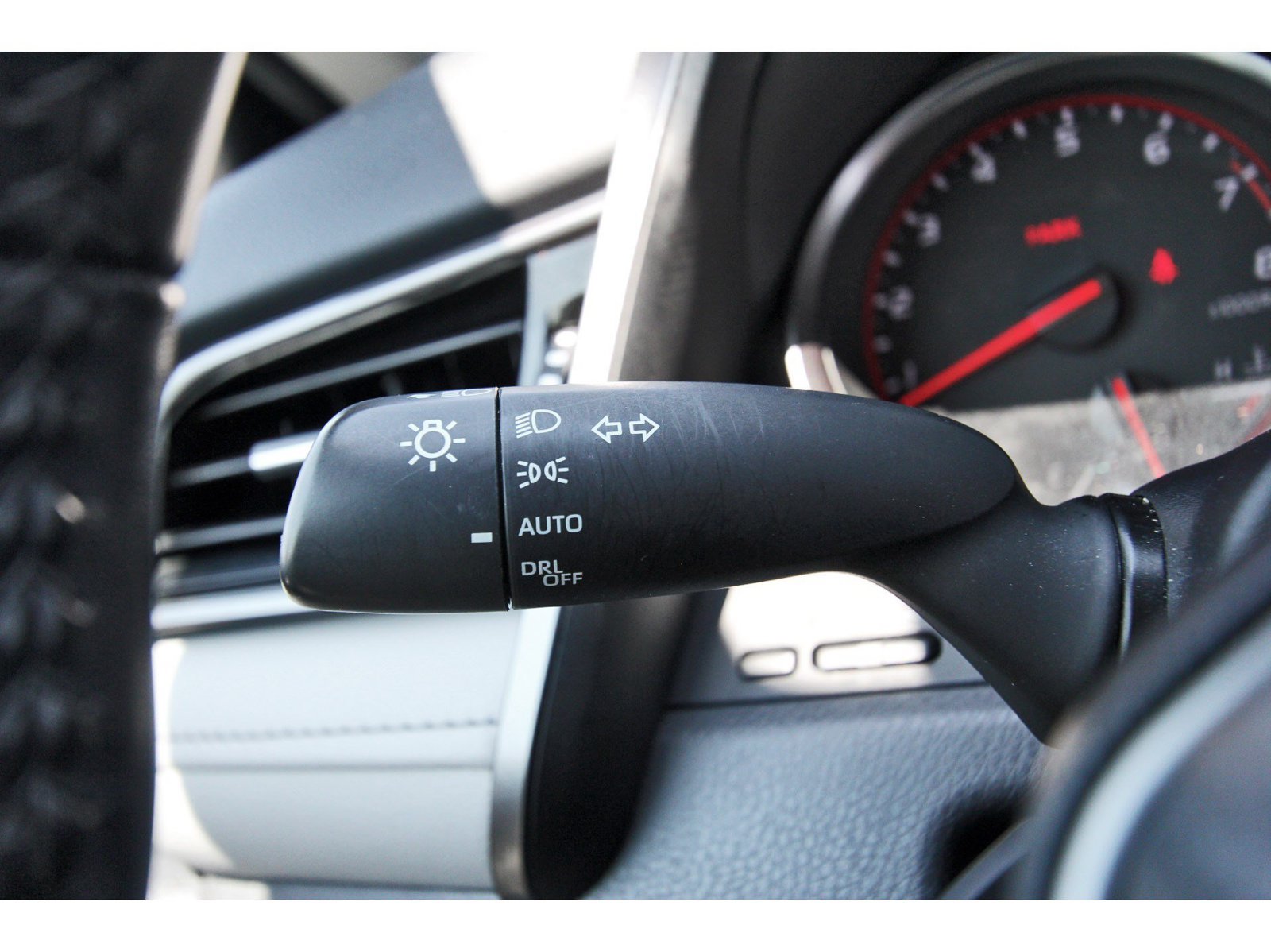 Used 2024 Toyota Camry XSE FWD image 21
