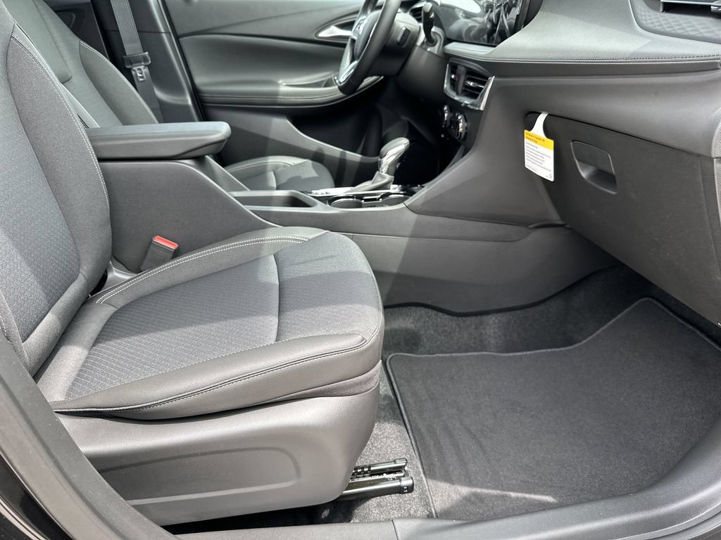 New 2026 Buick Encore GX Preferred w/ Comfort Package FWD image 36
