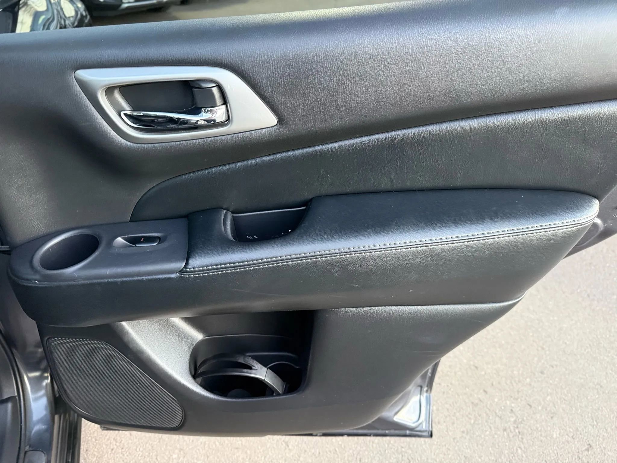 Used 2014 Nissan Pathfinder Platinum w/ Platinum Premium Package image 20