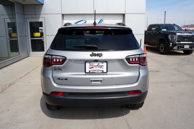 Used 2022 Jeep Compass Altitude image 34