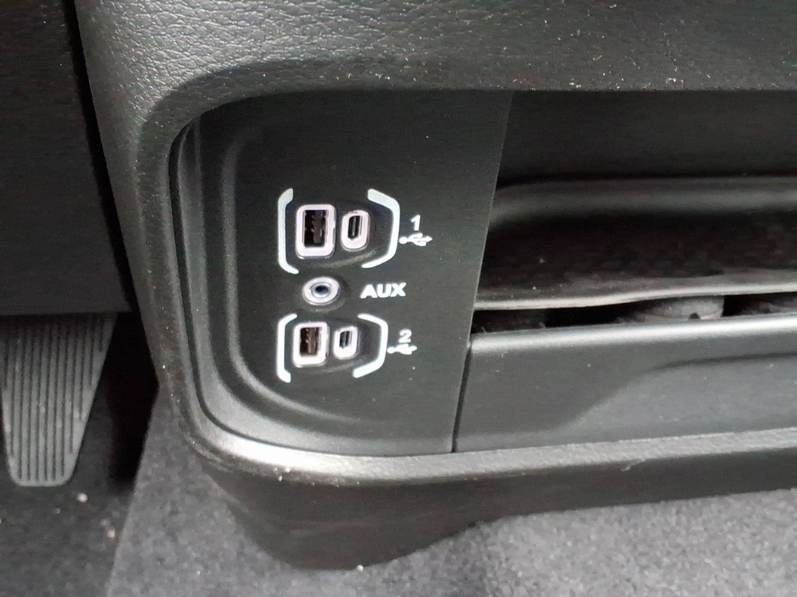 New 2026 RAM 2500 Warlock AWD/4WD image 25