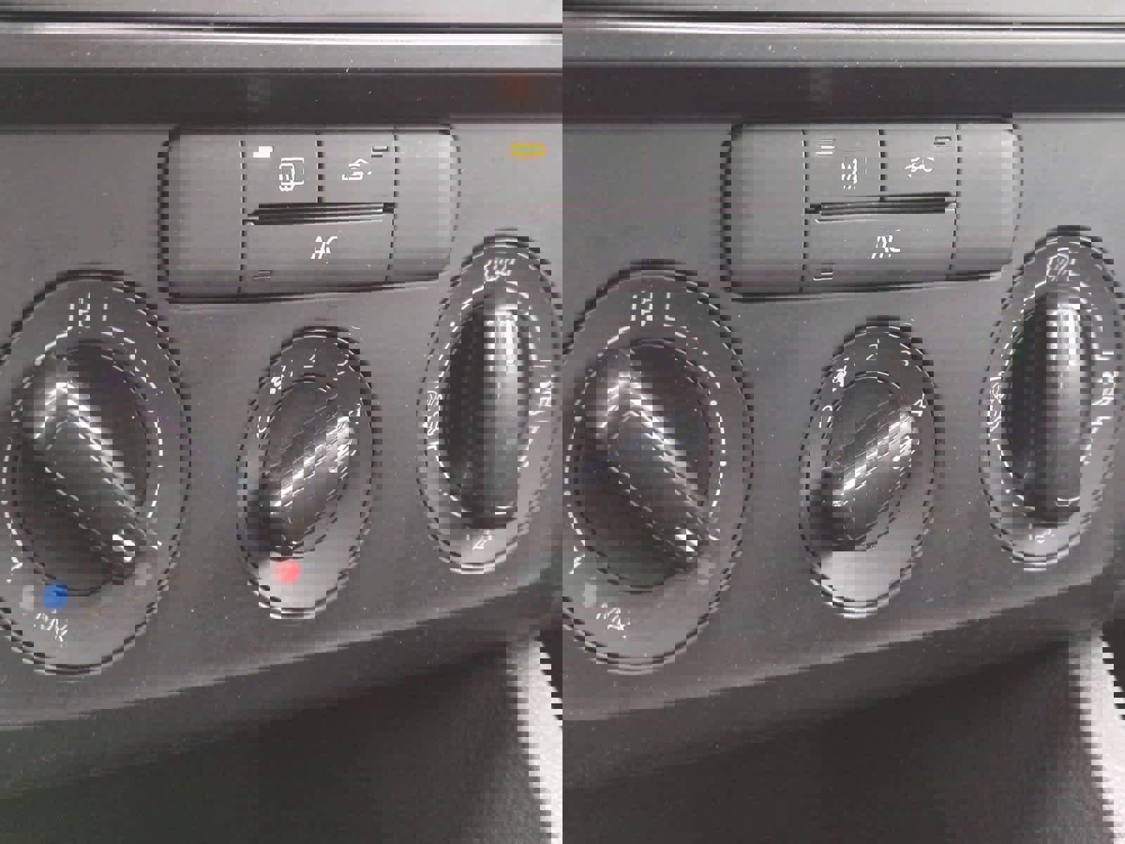 Used 2015 Volkswagen Jetta S image 29