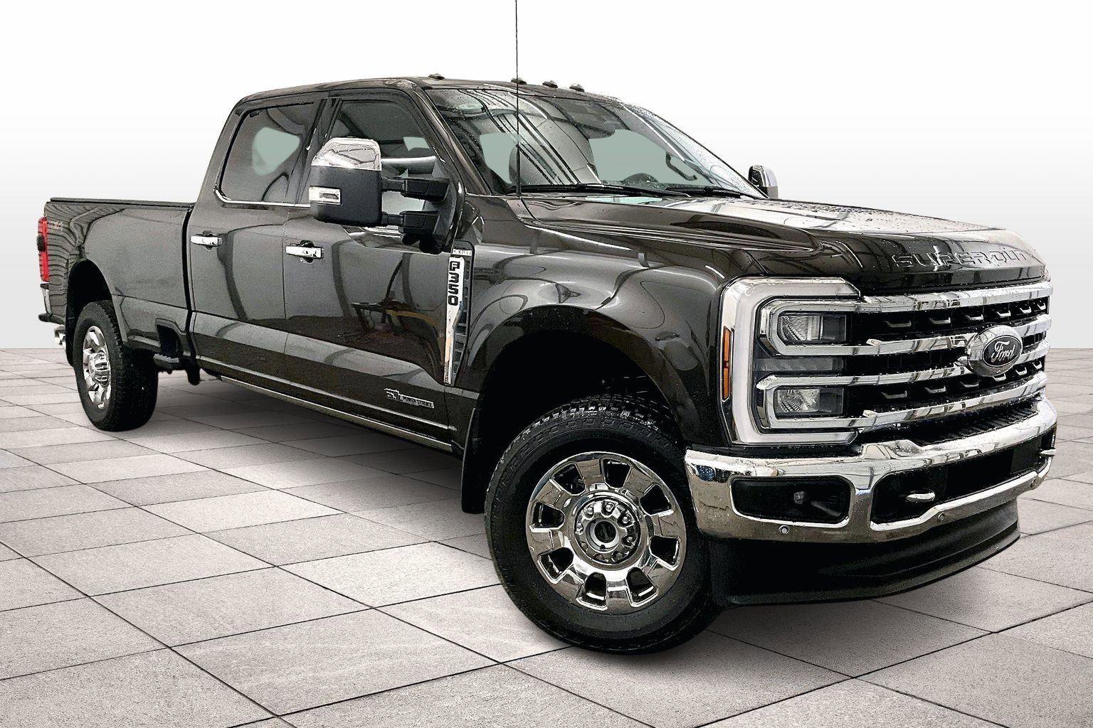 Used 2024 Ford F350 King Ranch w/ Chrome Package image 2