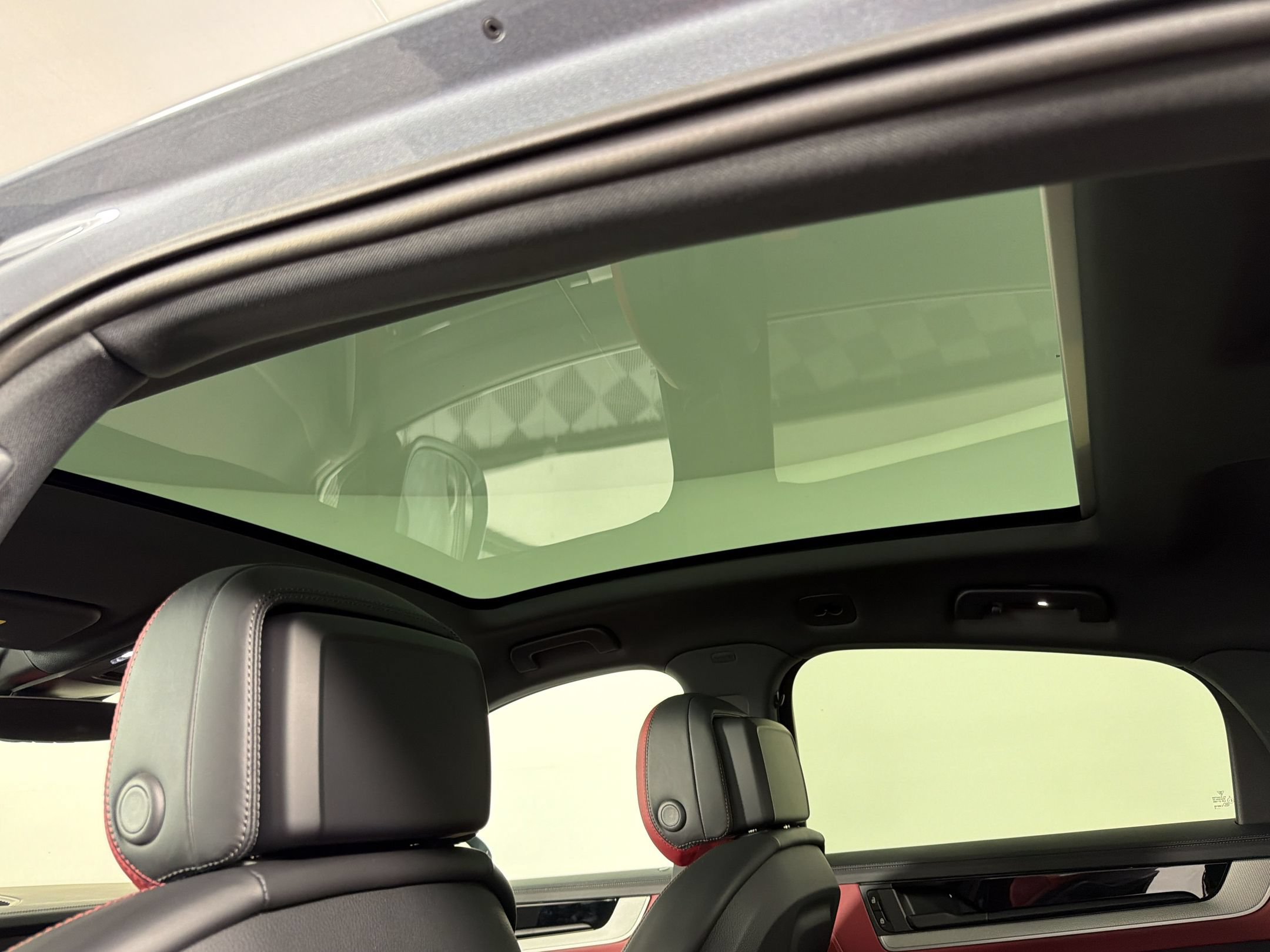 New 2026 Porsche Cayenne S AWD/4WD image 22