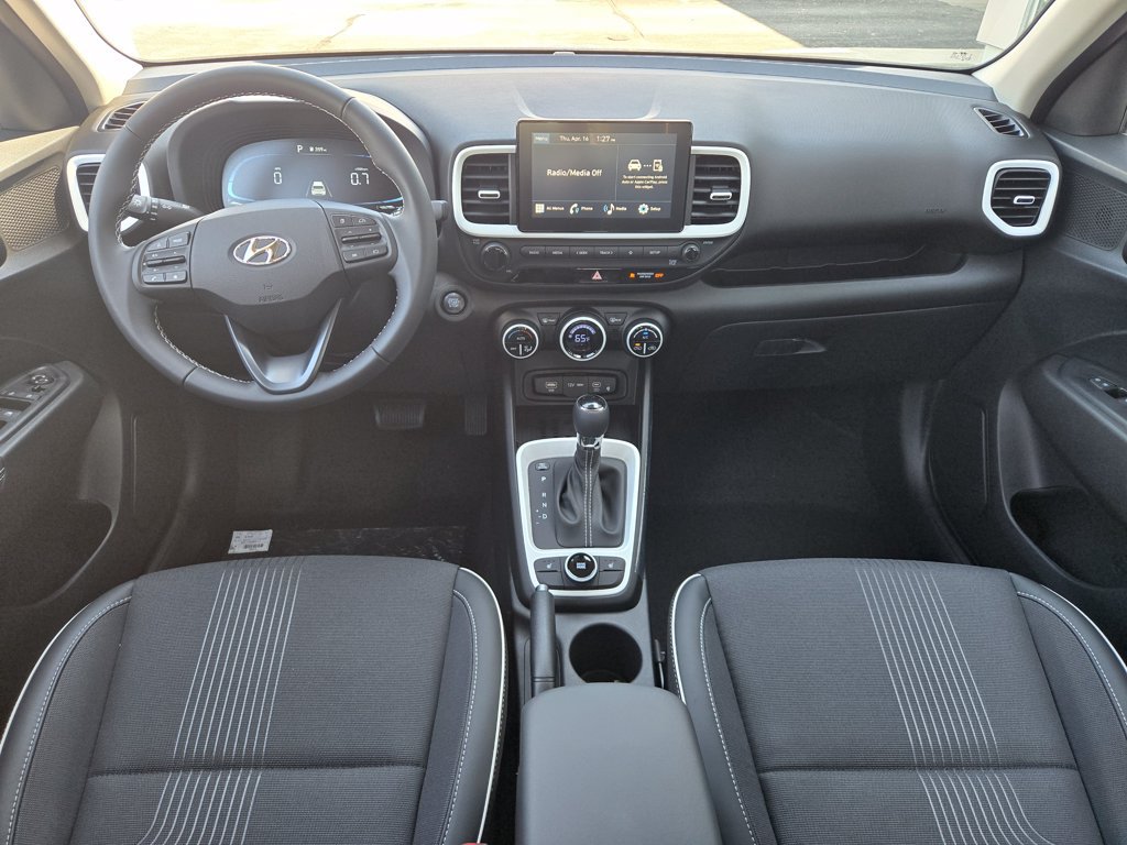 New 2026 Hyundai Venue SEL FWD image 33