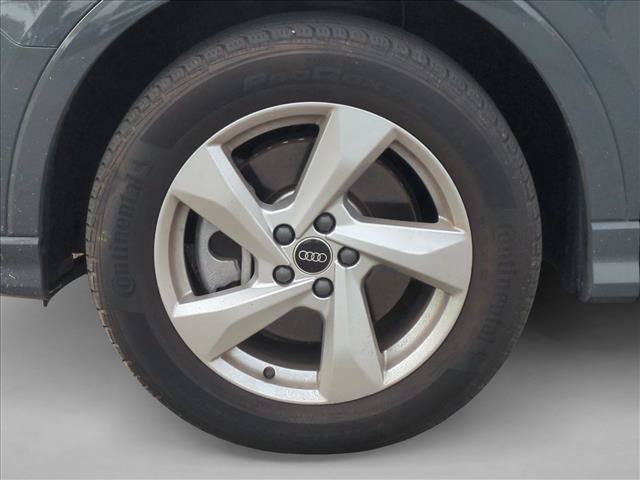 Used 2022 Audi Q3 2.0T Premium w/ Convenience Package AWD/4WD image 9